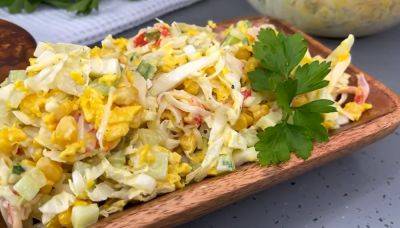 Его называют "Клеопатра": рецепт восхитительного салата с курицей, крабовыми палочками и помидорами - hyser.com.ua - Украина