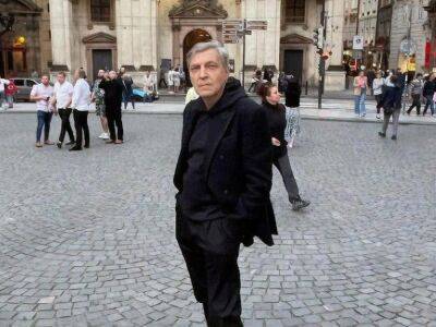 Владимир Путин - Евгений Пригожин - Александр Невзоров - Невзоров после приговора заявил, что не планирует возвращаться в Россию, но и в Украине его за своего не принимают - gordonua.com - Россия - Украина - Мариуполь - Донецкая обл.