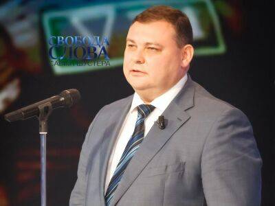 Владимир Путин - Эксглава ГУР, СВР и контрразведки СБУ Кондратюк: За длинным столом сидит настоящий Путин, а там, где он жмет руку, – другой человек - gordonua.com - Украина - Луганская обл. - Донецкая обл.