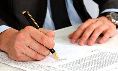 Украинцам нужно декларировать выплаты из-за границы: зачем и как это сделать - smartmoney.one - Россия - Украина