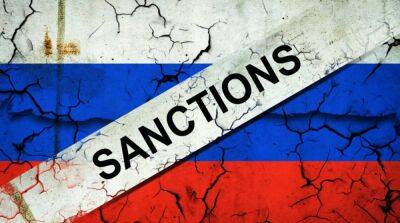Четыре банка, 130 организаций и лиц: Politico узнало подробности десятого пакета санкций против россии - ru.slovoidilo.ua - Украина - Ляйен