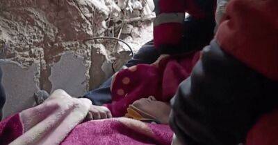 Фахреттин Коджа - Более недели под завалами: спасению ребенка в Турции аплодировали стоя (видео) - focus.ua - Сирия - Украина - Италия - Турция - Мексика