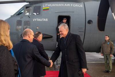 Гитанас Науседа - Йонас Гар - Президент в Норвегии: Литва готова участвовать в ремонте переданных Украине NASAMS - obzor.lt - Норвегия - Россия - Украина - Киев - Литва - Вильнюс