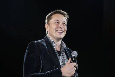 Тимур Алиев - Маск в 2022 году пожертвовал акции Tesla на сумму около $2 млрд - smartmoney.one - Reuters