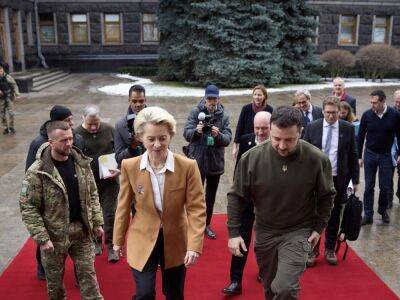 Владимир Зеленский - "Война подталкивает нас". ЕС поможет Украине начать реформу системы опеки и защиты детей – Зеленский - gordonua.com - Украина - Киев - Ляйен