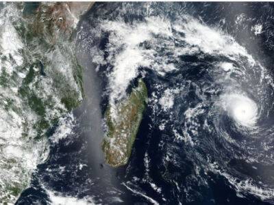 Количество погибших от циклона "Фредди" на Мадагаскаре возросло до 4 человек - unn.com.ua - Украина - Киев - Зимбабве - Мадагаскар - Мозамбик