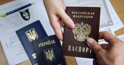 Петр Андрющенко - Жителей Мариуполя путем шантажа просят отказаться от украинского паспорта, — советник мэра - focus.ua - Россия - Украина - Мариуполь - Иловайск - Донецкая обл.