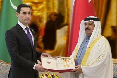 Сердар Бердымухамедов - Визит в Бахрейн: С.Бердымухамедова наградили орденом и подарили двух коней - hronikatm.com - Туркмения - Бахрейн - Манама