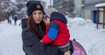 Беженцы из Украины рискуют стать нищими в соседних странах, — исследование - focus.ua - Россия - Украина - Молдавия - Румыния - Польша - Helsinki