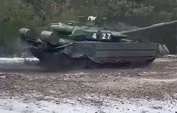 Видеофакт: Российские танки едут через Гомель к украинской границе - charter97.org - Россия - Украина - Белоруссия - Гомель - Гомельская обл.