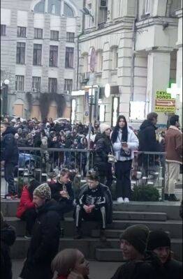 В Харькове несколько часов полиция искала взрывчатку в центре города - objectiv.tv - Харьковская обл. - Харьков - Гсчс