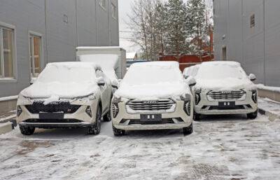 Lada Granta - Китайские автомобили стали самыми популярными в РФ за последнюю неделю февраля - autostat.ru - Россия