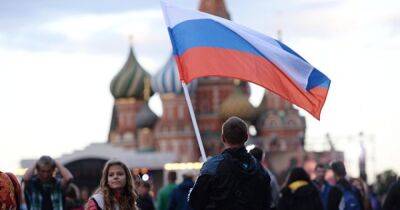 Пивной гигант из Нидерландов, несмотря на убытки в 300 млн евро, идет из России из-за войны в Украине. - focus.ua - Россия - Украина - Голландия