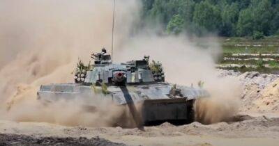 Михал Дворчик - Военая помощь Польши: Украина получит 10 танков Leopard 2 и 60 единиц польских PT-91 Twardy - focus.ua - Украина - Польша
