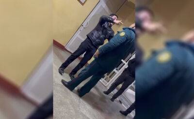 Блогер - Пьяный блогер из Самарканда устроил дебош в ресторане, прославился на всю страну и получил уголовную статью - podrobno.uz - Узбекистан - Ташкент