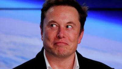 Илон Маск - Бернар Арно - Джефф Безос - Илон Маск — снова самый богатый человек в мире. Акции Tesla выросли на 100% - itc.ua - Украина - Twitter
