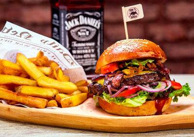 В Праге стартовал фестиваль бургеров BurgerFest - vinegret.cz - США - Чехия - Прага