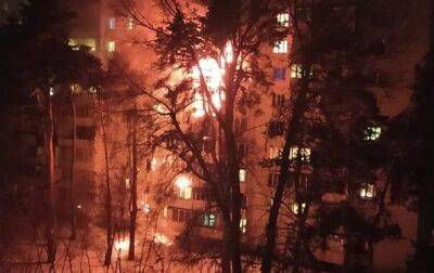 Под Киевом горел многоэтажный жилой дом - korrespondent.net - Украина - Киев - Киевская обл. - Украинка - Гсчс
