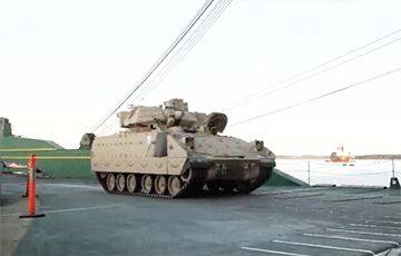 Из США в Украину отправились десятки БМП Bradley - charter97.org - США - Украина - Белоруссия - Германия