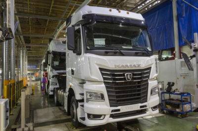 КАМАЗ выпустил первый локализованный грузовик поколения К5 - autostat.ru - Россия - Камаз
