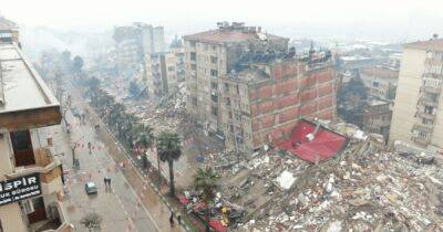 Масштабное землетрясение в Турции и Сирии: число погибших возросло до 4400 (фото) - focus.ua - Сирия - Украина - Турция