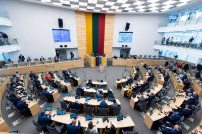 Виктория Чмилите-Нильсен - Оппозиция Сейма Литвы собрала подписи для созыва внеочередной сессии в четверг - obzor.lt - Литва - Парламент
