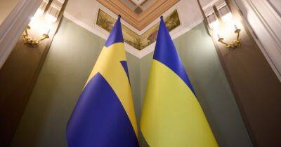 Ульф Кристерссон - Швеция передаст Украине оружие и оборудование более чем на $400 млн - dsnews.ua - Украина - Швеция