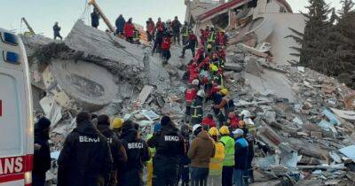 В результате землетрясения в Турции и Сирии погибли свыше 15 тысяч человек (видео) - focus.ua - Сирия - Украина - Лондон - Турция