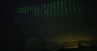 Исходный код Матрицы. Стало известно, откуда появились зеленые линии в небе Гавайев (видео) - focus.ua - Украина - Япония - штат Гавайи