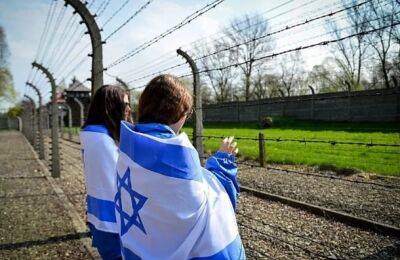 Яир Лапид - Польша предложила возобновить поездки израильской молодежи по местам Холокоста - nashe.orbita.co.il - Израиль - Польша - Варшава - Иерусалим