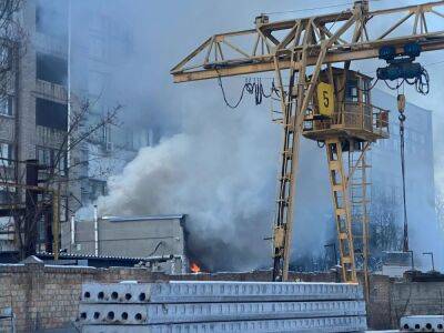 Число погибших в результате взрыва в Киеве увеличилось до двух, под завалами еще есть люди – КГВА - gordonua.com - Украина - Киев - район Дарницкий