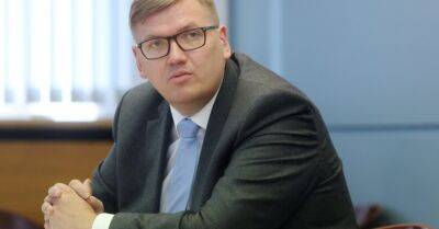 Юрис Пуце - Экс-министр Пуце: Латвии уже нужно сокращать дефицит бюджета - rus.delfi.lv - Латвия