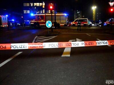 В Гамбурге восемь человек погибли в результате стрельбы в церкви Свидетелей Иеговы. Вероятно, огонь открыл бывший прихожанин - gordonua.com - Украина - Германия - Гамбург