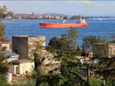 СМИ сообщили о «блокировке» в Азовском море танкеров с газом из-за ограничений на проход под Крымским мостом - smartmoney.one - Houston - Темрюк - Reuters