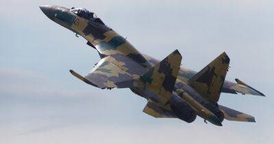 Иран купил самолеты Су-35 у России и построил подземную авиабазу - фото со спутника - apostrophe.ua - Россия - Украина - Иран