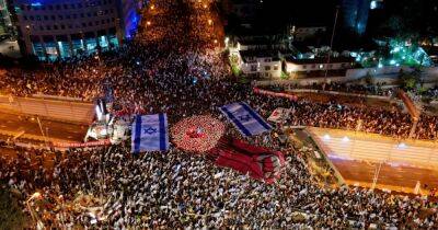 Биньямин Нетаньяху - Яир Лапид - Против судебной реформы: в Израиле прошла крупнейшая в истории акция протеста (фото) - focus.ua - Украина - Израиль - Иерусалим - Хайфа - Протесты
