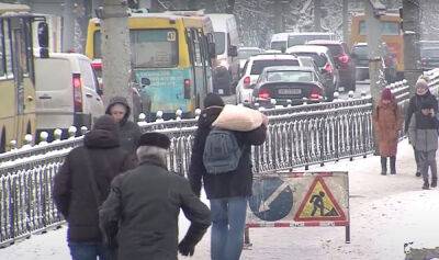 В Украине объявлен третий уровень опасности: синоптики бьют тревогу из-за непогоды на понедельник, 13 марта - ukrainianwall.com - Украина - Киев - Киевская обл. - Ивано-Франковская обл. - Винницкая обл. - Черновицкая обл. - Львовская обл. - Закарпатская обл.