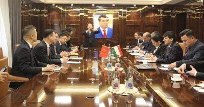 В Душанбе осуждены вопросы расширения сотрудничества между Таджикистаном и Китаем в сфере промышленности - dialog.tj - Китай - Душанбе - Таджикистан - район Синьцзян-Уйгурский