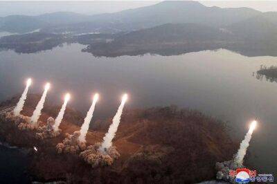 КНДР осуществила запуск двух баллистических ракет в сторону Японского моря - unn.com.ua - Украина - Киев - КНДР