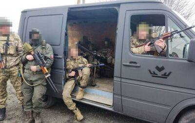 Волонтеры передали микроавтобусы защитникам Бахмута - korrespondent.net - Россия - Украина