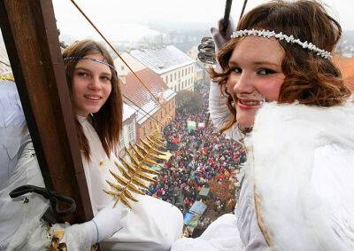 Чешские «летающие ангелы» покорили мировые СМИ - vinegret.cz - Чехия - Reuters