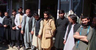 В Афганистане талибы стали запрещать мужчинам-портным шить одежду для женщин - dialog.tj - Иран - Afghanistan