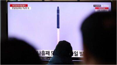 Фумио Кисид - КНДР снова запустила межконтинентальную баллистическую ракету. На этот раз - перед встречей лидеров Южной Кореи и Японии - obzor.lt - Южная Корея - США - КНДР - Токио - Япония - Пхеньян - Сеул - Корея