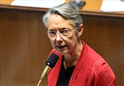 Элизабет Борн - Премьер-министр Франции объявила о повышении пенсионного возраста - obzor.lt - Франция