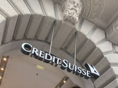 В Швейцарии рассматривают возможность слияния крупнейших банков Credit Suisse и UBS - unn.com.ua - США - Украина - Киев - Англия - Швейцария