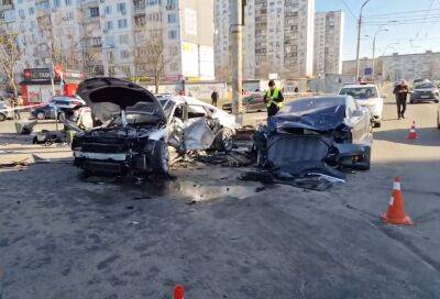 Мощный пожар и жуткое ДТП: в Киеве за утро произошла серия масштабных ЧП. Фото, видео - ukrainianwall.com - Украина - Киев - район Оболонский