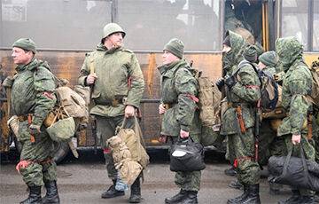 WP: Российские мобилизованные массово жалуются Путину, трусливо пряча лица - charter97.org - Россия - Белоруссия - Washington - Иркутск - Washington