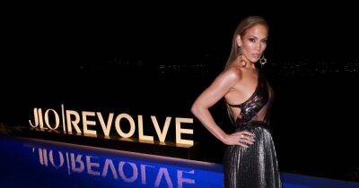 Дженнифер Лопес - Бен Аффлек - Jennifer Lopez - Дженнифер Лопес вышла в свет в откровенном вечернем платье (фото) - focus.ua - Украина