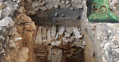 Символ власти, богатства и кукурузы. Археологи обнаружили погребение в городе майя Пеленке (фото) - focus.ua - Украина - Находка