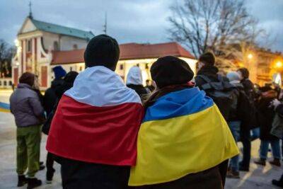 Почти половина беженцев из Украины хочет остаться в Польше подольше — опрос - minfin.com.ua - Россия - Украина - Львов - Польша - Варшава